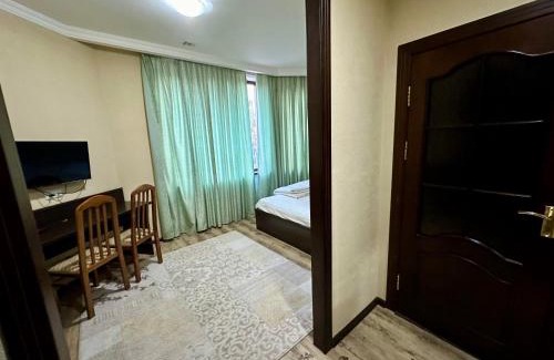 Nukus Hotel | RoyalandCozy
