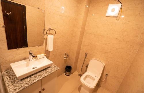 Aizawl Hotel | ROYALE LALAWI HOTEL