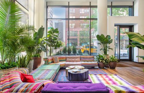 Rose Hill Hotel | Royalton Park Avenue