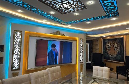 M'Sallah Apartment | Royalty Penthouse Heritage VIP