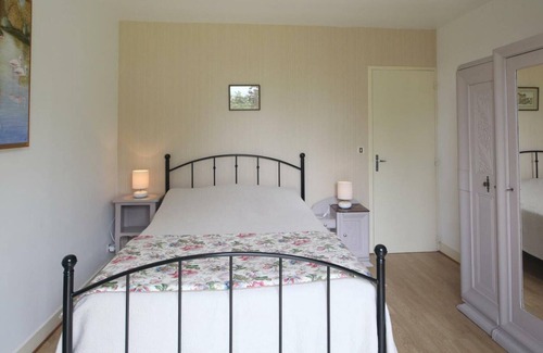 Royville House | Royville Inn, 2 bedrooms, sleeps 4
