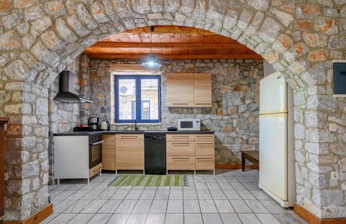 Lampini Villa | Rozare,serene villa,pool,Near taverns,Crete,Greece