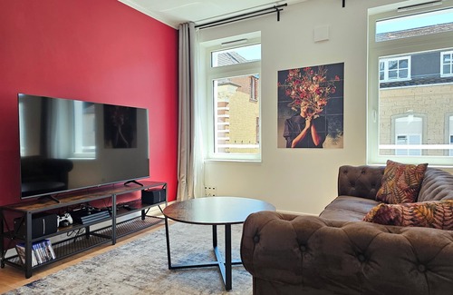 Montabaur Apartment | Ruby - Right next to the castle, balcony, PS4 & Stream