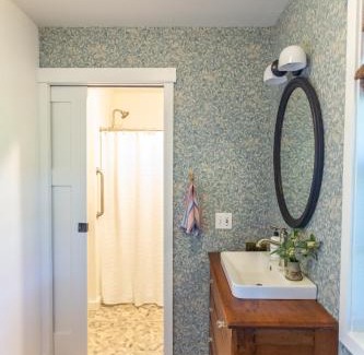 White Salmon Bed & Breakfast | RubyJune Inn