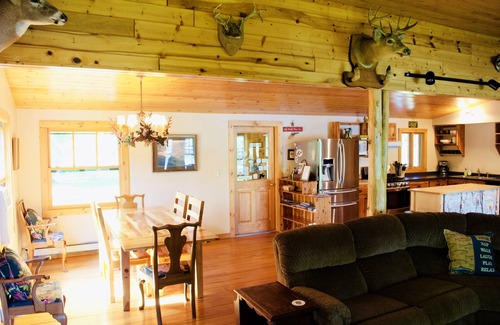 Phillips House | Ruffed Grouse Lodge on Wilson Lake
