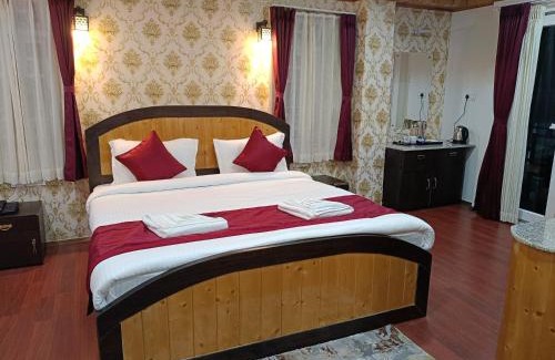 Pelling Hotel | Rufina Greenland Premiere