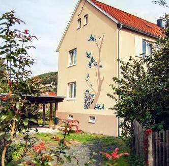 Meiningen Apartment | Ruhig, modern & Nähe Altstadt!