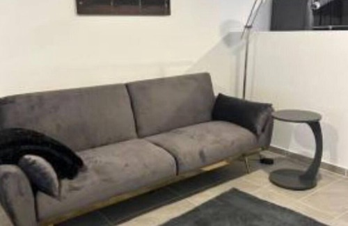 Teltow Apartment | Ruhig Wohnen im Kleinen Bungalow im Süden von Berlin
