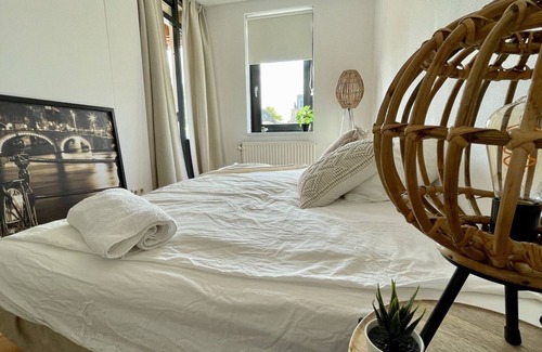 Municipality of Gorinchem Apartment | Ruim en Comfortabel Stadsappartement in het Hartje van Gorinchem