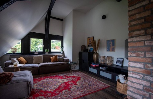 Elkeringhausen Apartment | Ruim Sfeervol Appartement met Tuin Midden in de Natuur in de Buurt van Winterberg