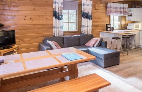 Rukatunturi House | Rukatörmä, Kesäjärvi by Interhome