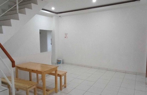 Tangerang House | Rukita Soekarno-Hatta Kost