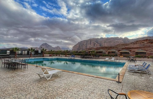 Wadi Rum RV Rental | Rum Oasis Luxury Camp