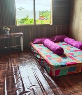 Sorong House | Rumsram homestay rumah etnik papua