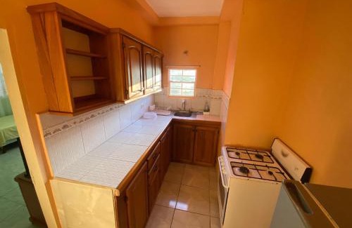 Bon Accord Village House | Runnyaway Inn