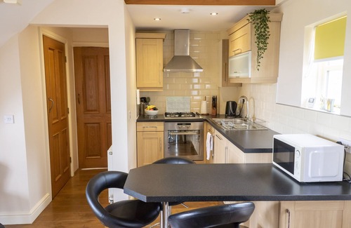 Selby Cottage | Rural, 2 bedroom, cosy cottage close to Howden