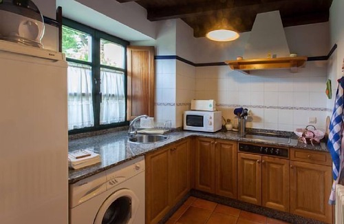 Figueras (Castropol) Cottage | Rural apartment El Cercado for 4 people