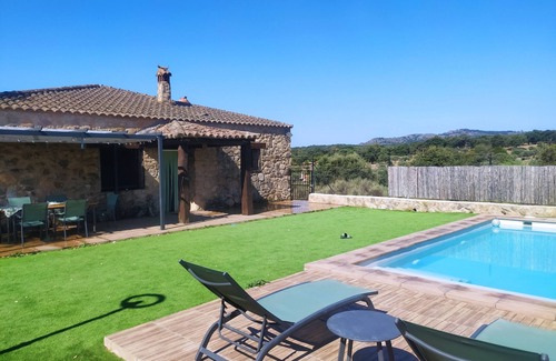 San Vicente de Alcantara House | Rural Getaway with Private Pool in the Heart of Extremadura - Perfect for Famili