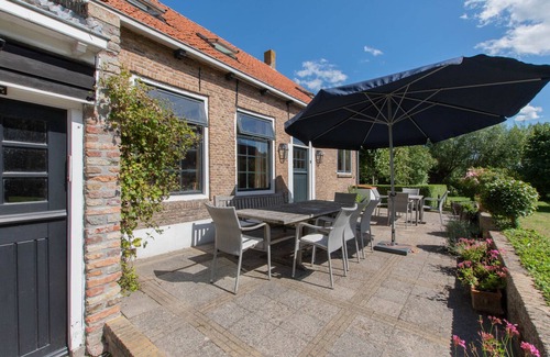 Oudelande House | Rural family farmhouse