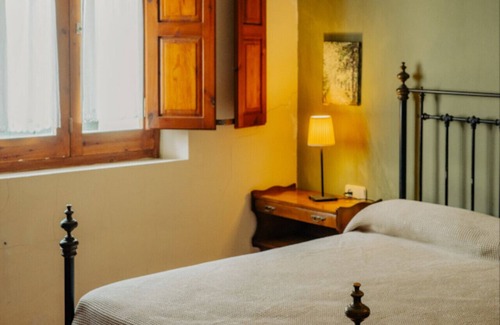 Vilafranca del Penedes RV Rental | Rural House Cal Gotlla