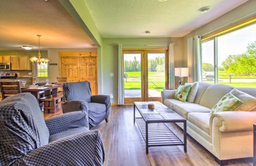 Williams House | Rural Harrys House with Fire Pit on 20 Acres