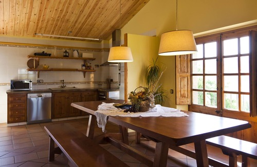 Santa Maria de Merles House | Rural house Puigdesala