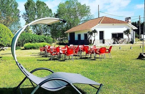 Calvarrasa de Abajo Cottage | Rural house 5min from Salamanca, 5000m² with swimming pool and barbecue