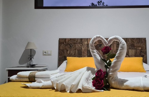 Torre de Don Miguel Cottage | Rural House Los Rios