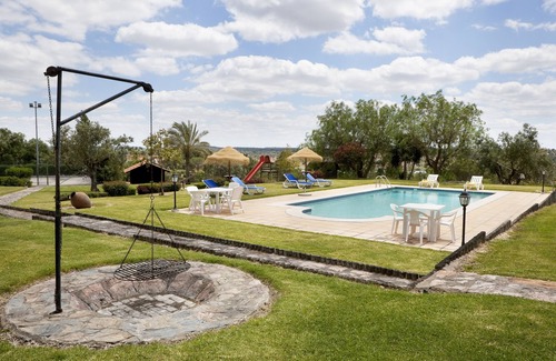Ponte de Sor Cottage | Rural house in the dam of Montargil