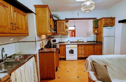 Mecina Fondales House | Rural House up to 14 people Alpujarra Granadina, La Almazara