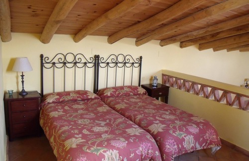 Cortegana House | Rural Tourist Housing Finca El Manzano