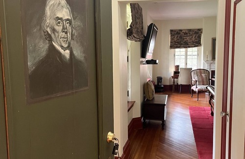 Highland Mills Bed & Breakfast | Rushmore Estate in Woodbury NY Bed and Breakfast