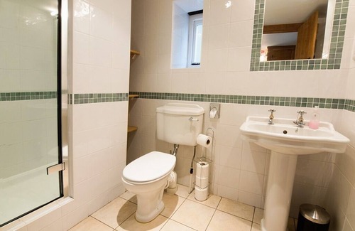 Peak District Bed & Breakfast | Rushop Hall