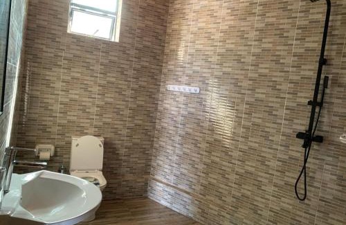 Gitarama Hotel | rusiga highland resort