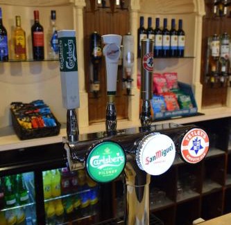 Horley Hotel | Russ Hill Hotel