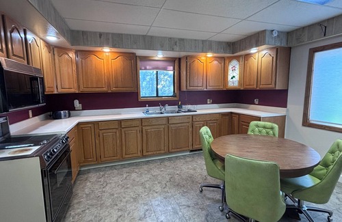 Circle House | Rustic 2-bedroom house in fabulous Circle, MT.