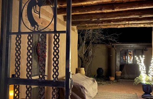 Tyrone Apartment | Rustic and luxurious self-catering suite.