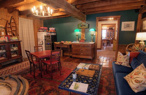 Raphine Cabin | Rustic Cabin and 1849 Grist Mill Near the Blue Ridge Parkway I-81 I-64 205 Exit