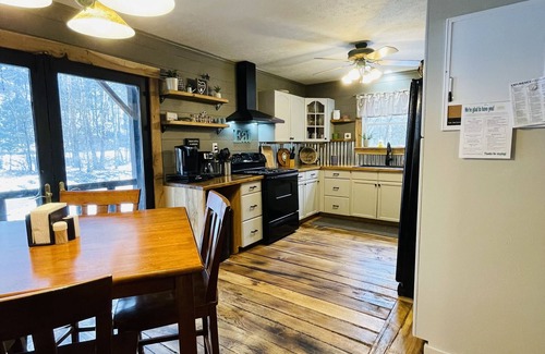 Madison Cabin | Rustic cabin just outside of Madison!