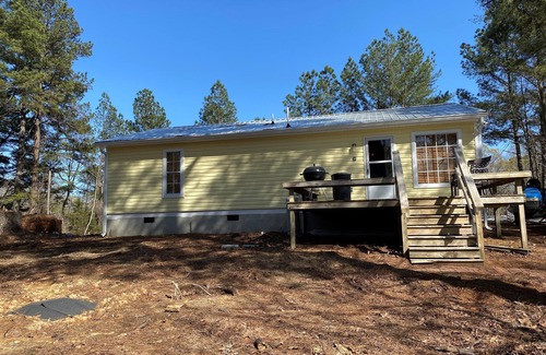 Batesville House | Rustic Cabin near Sardis Lake Boat Ramp