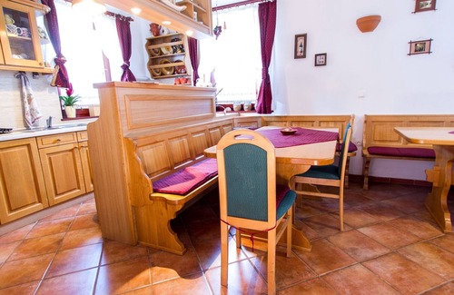 Brezice House | Rustic Charm Cottage Country House with Sauna - Five Bedroom Holiday Home with Sauna