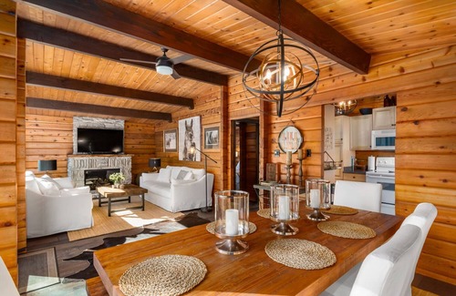 Banff House | Rustic Chic Banff Mountain Home