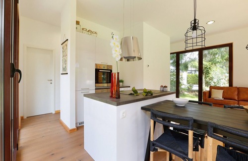 Enter House | Rustic-Chic Holiday Home