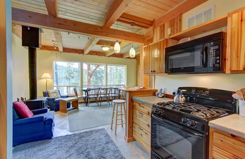 Sagle Cabin | Rustic, dog-friendly cabin with wood-burning stove, lake & mountain views