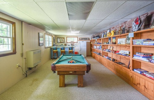 East Leroy House | Rustic Hills Retreat.a scenic home on beautiful lake front property.