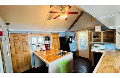 South Haven Cabin | Rustic Nautic - Cabin 9