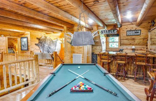 Chestnut Mound House | Rustic Retreat in Hickman on 160 Acres with Views!
