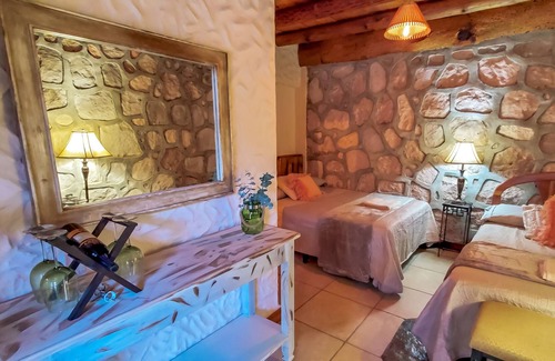 Santa Lucia Ski Chalet | Rustic space in Chalet