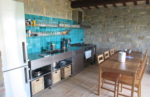 Civitella Casanova House | Rustic stone house with a modern touch