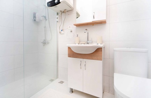 Mumcular Villa | Rustic Village House in Bodrum, 2 min to Beach